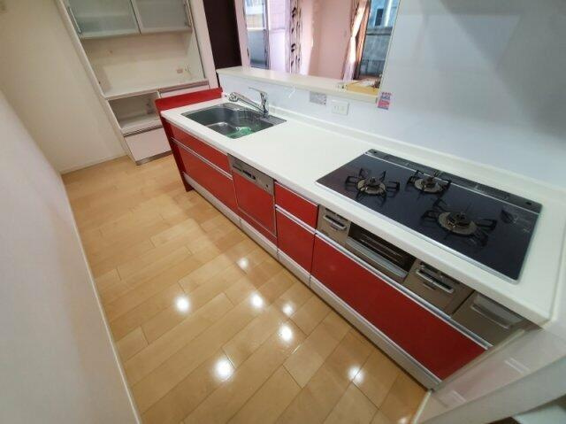 下落合４丁目戸建のキッチン