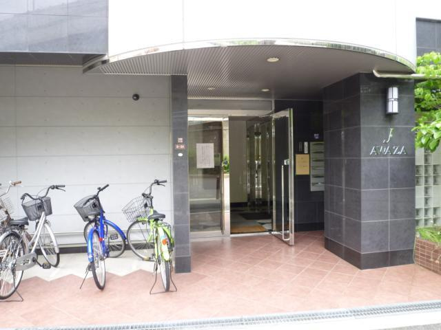 Ｊ・ＡＷＡＺＡのエントランス