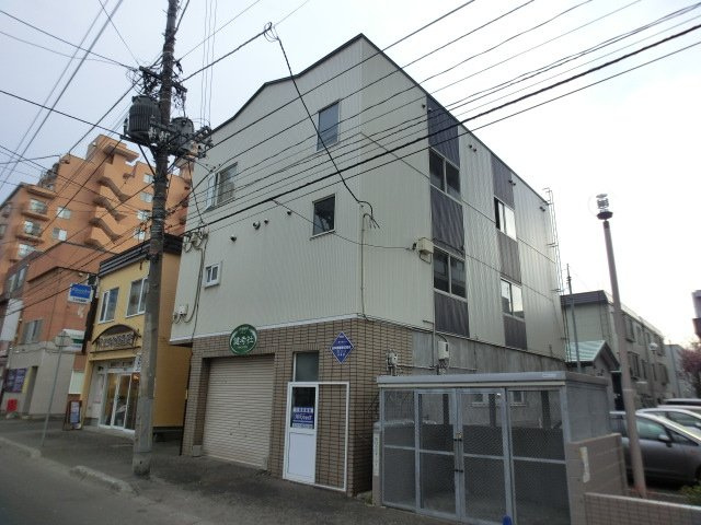 レオーネビル