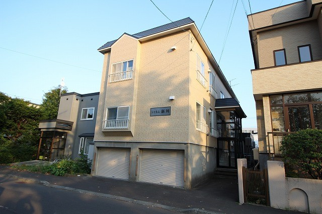 シャルム新川