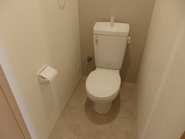 ハピネス城北のトイレ|ゆったりとした空間のトイレです