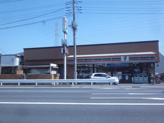 プラスoneハイムの周辺|セブンイレブン草加西町店まで655ｍ