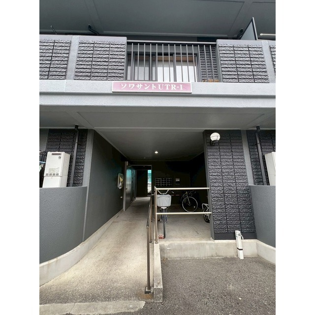 ソワサントＵＴＲⅠのエントランス