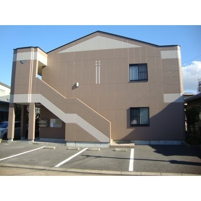 ボザール峯の駐車場