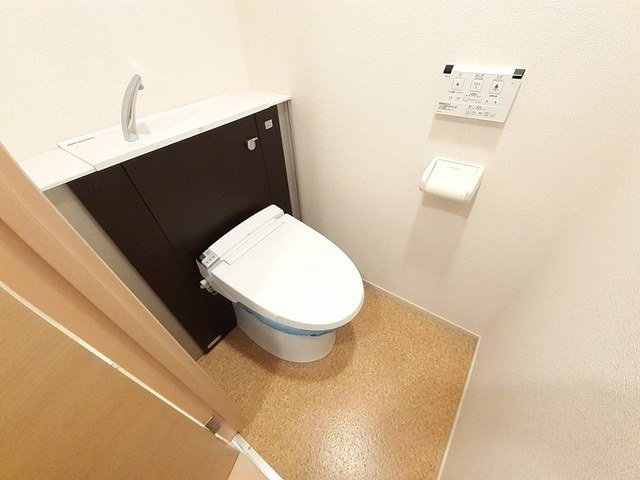 【トイレ】 | ラウレア　Ｋ | 清潔感のあるトイレです