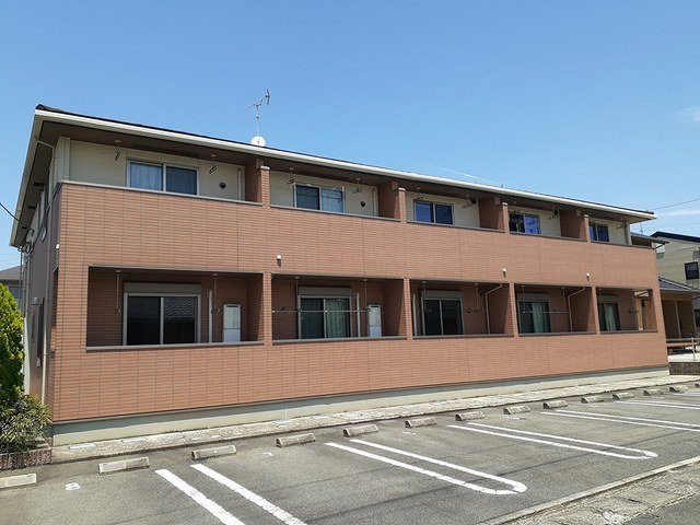 ベルメゾン日の出町の外観|落ち着いた雰囲気の外観です