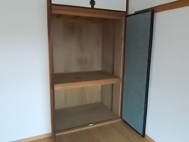 フリーハイツの収納|収納豊富です