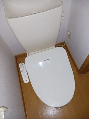 【トイレ】 | サンリット淀平Ａ | ゆったりとした空間のトイレです