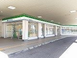 セレーノ・アロッジオの周辺|ファミリーマートまで240m
