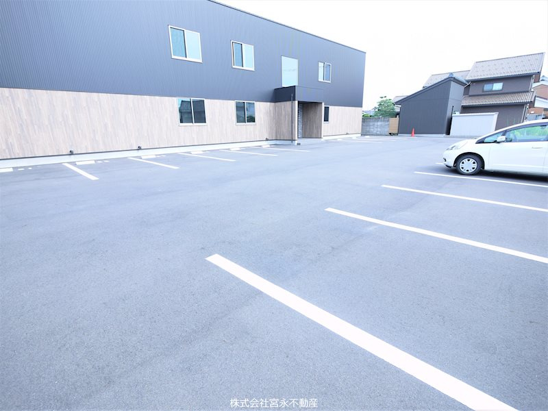 Le Bijouの駐車場