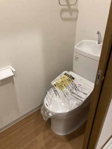 小金井市東町４丁目の賃貸マンションのトイレ