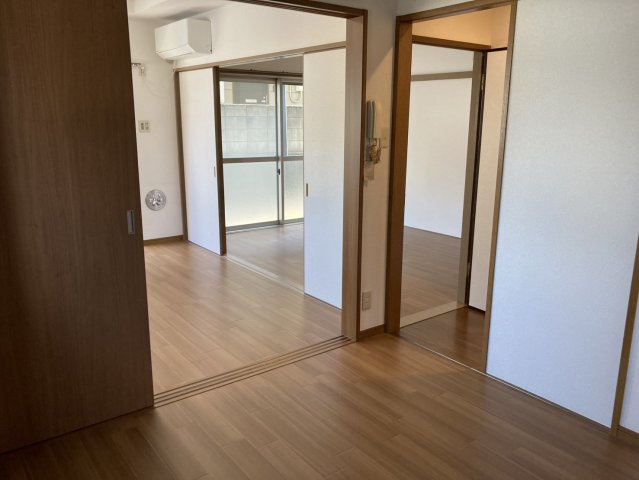 小金井市東町４丁目の賃貸マンションの居間・リビング