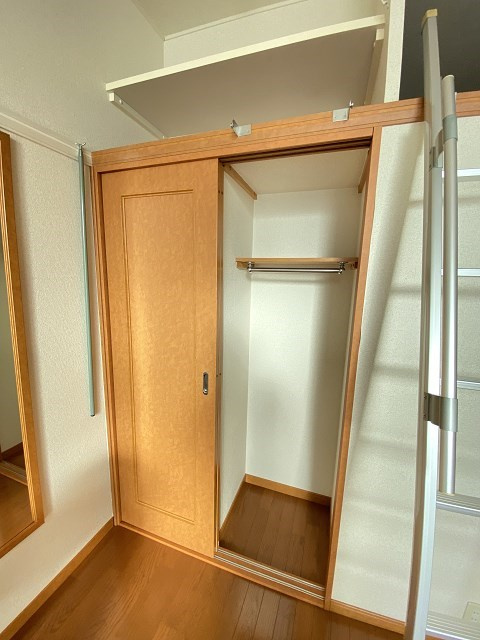 レオパレス秀の収納