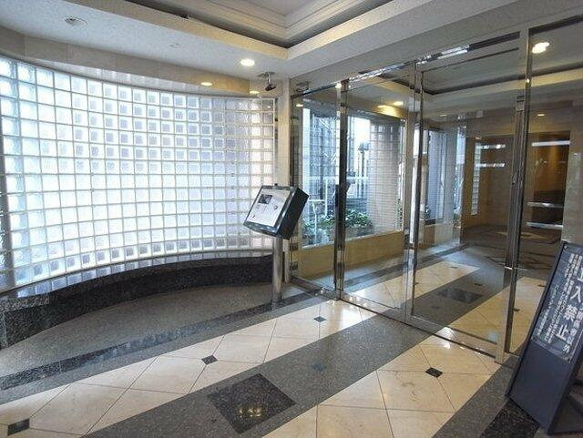 パレステュディオ早稲田のロビー