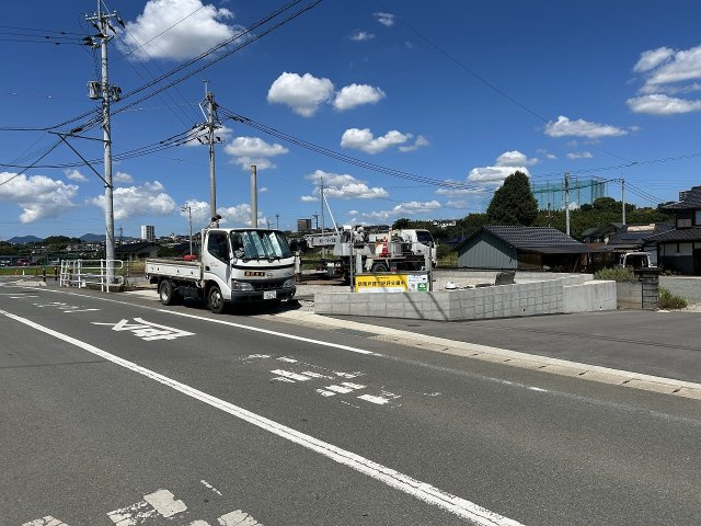 仲介手数料不要　大英産業サンコート東区吉原町2号地【託麻北小・東部中】の前面道路含む現地写真|現地写真（建築中）