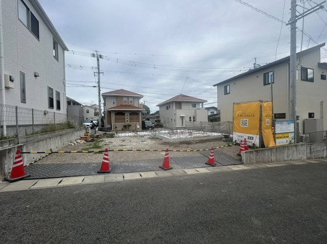 仲介手数料不要　大英産業アーキデイズ北区清水新地6丁目3号地【麻生田小・清水中】の前面道路含む現地写真|現地写真（建築中）