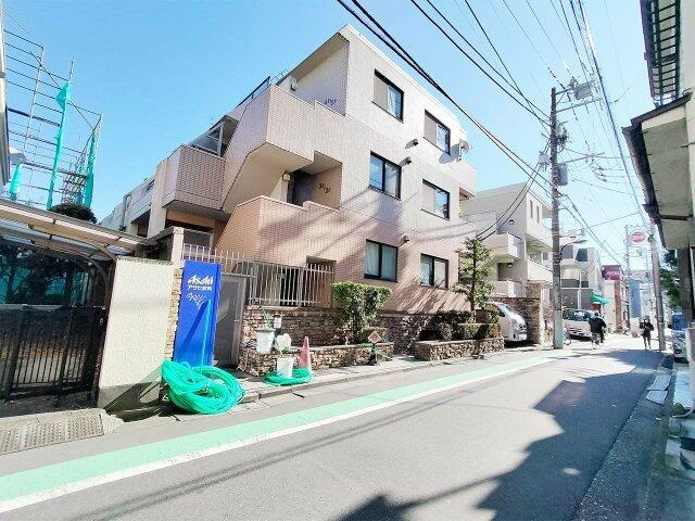 ルート四谷三丁目の間取り