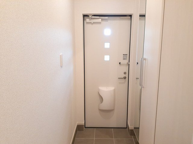【玄関】 | ポンテヴェキオ | 毎日通る玄関はこちらです