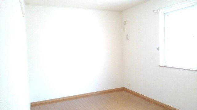 【内装】 | エスターテ | 過ごしやすい室内です