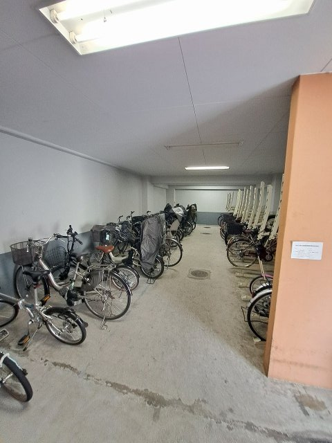 ヒルズ上甲子園のその他共用部分|駐輪場