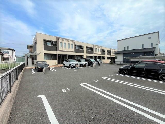 ＨＯＵＳＥ庄の外観|外観写真（昼）