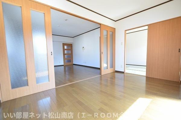 【居間・リビング】 | ユーミーつばき