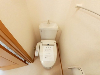【トイレ】 | セイバリープレイスＢ | コンパクトで使いやすいトイレです