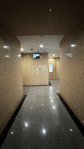 プレシャス天神南のエントランス