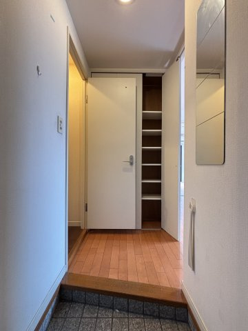 エンクレスト博多の玄関