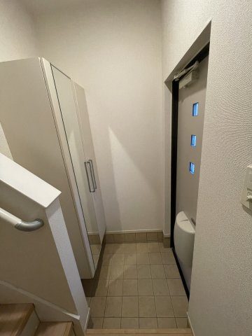 メゾン ド カルムⅢの玄関