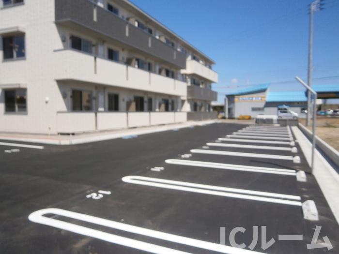ＳｋｙＴｅｒｒａｃｅ石橋の駐車場
