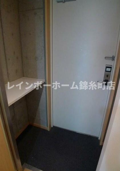 Verona亀戸LLHの玄関
