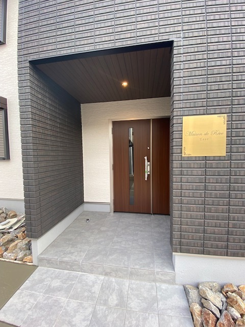 Maison de Reve Eastのエントランス