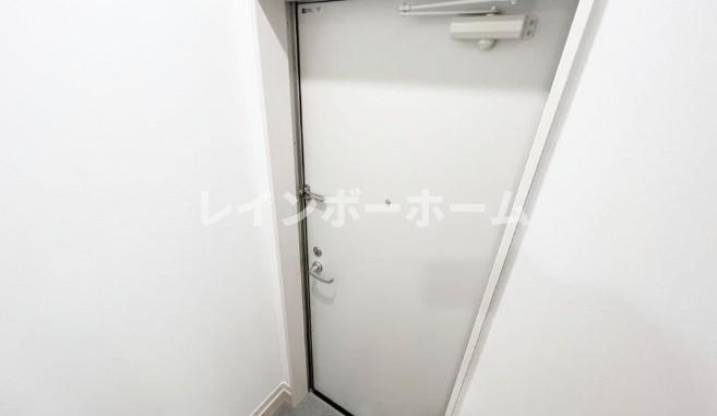 MELDIAみのり台の玄関