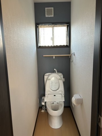 朝倉市甘木　中古一戸建のトイレ