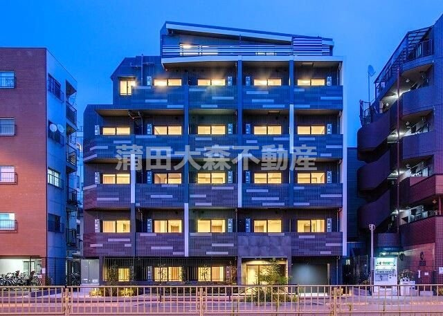 ラフィスタ多摩川の外観