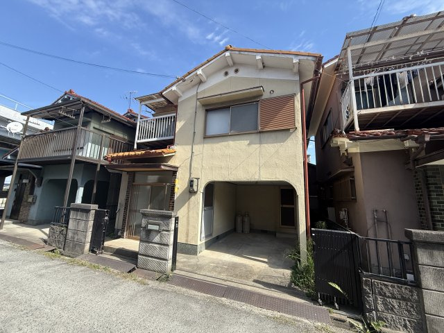 大和高田市出戸建の外観