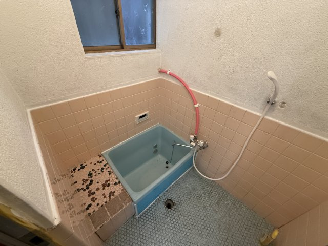 大和高田市出戸建の浴室