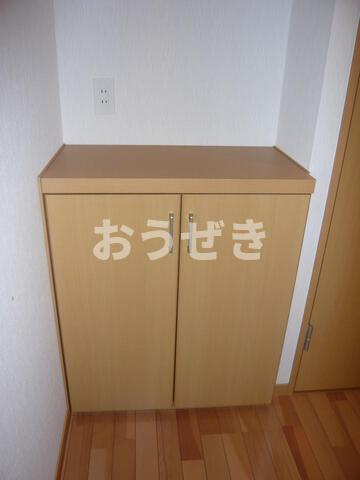 ベルウッド浅草の収納|下駄箱