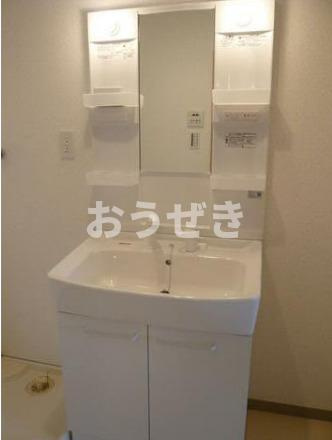 ベルウッド浅草の洗面所