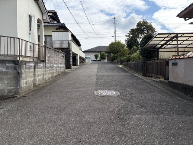 桜台1丁目売土地の前面道路含む現地写真