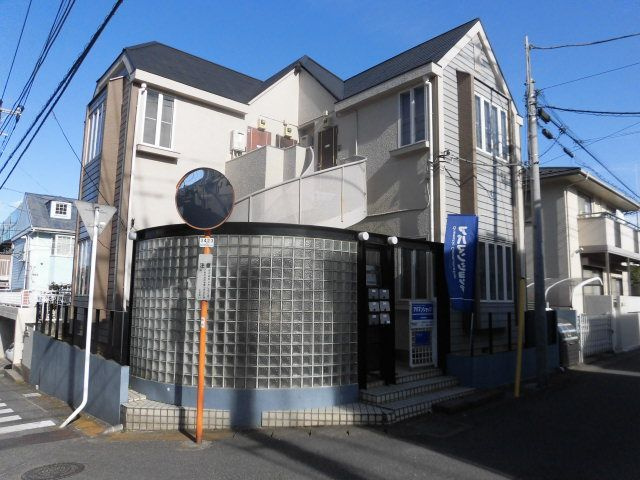 ジュネパレス松戸第７０の外観