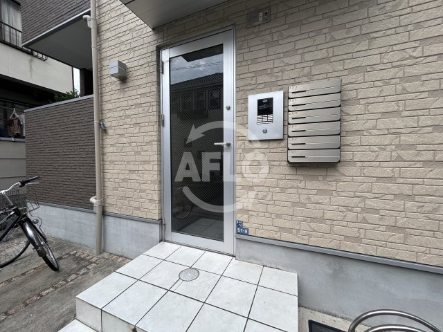 ルミエールシャルム江坂のエントランス|ルミエールシャルム江坂　エントランス