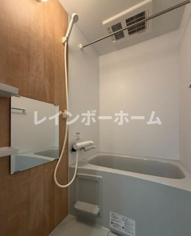 robot home 一之江Ⅲの浴室