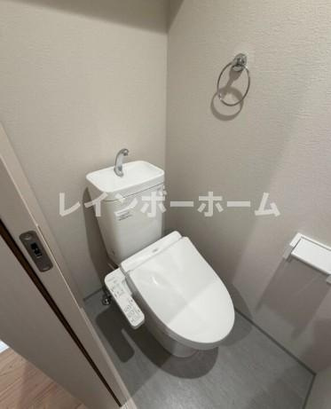 robot home 一之江Ⅲのトイレ