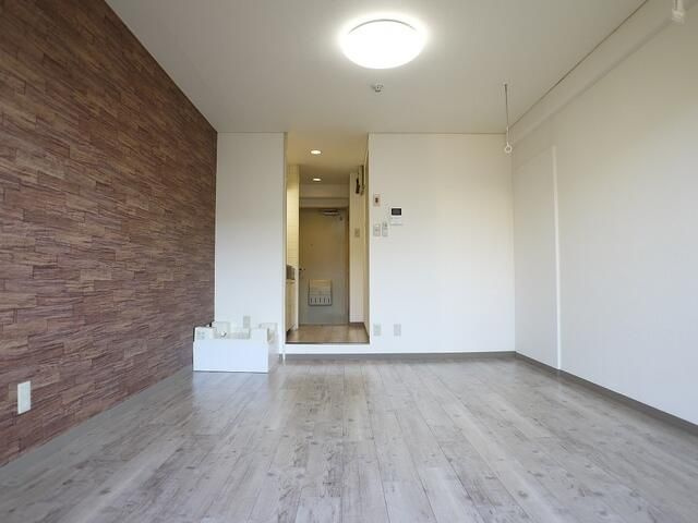 横浜市西区楠町の賃貸マンションの寝室