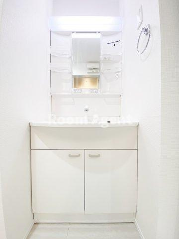 Anecis 橘の洗面所