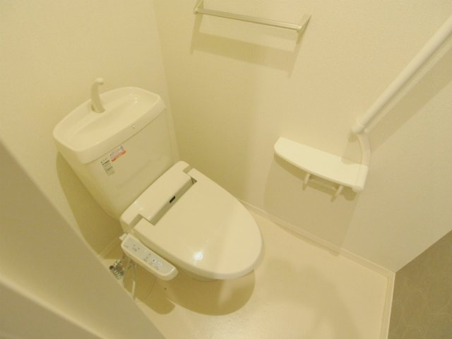 コンチェルト安東のトイレ