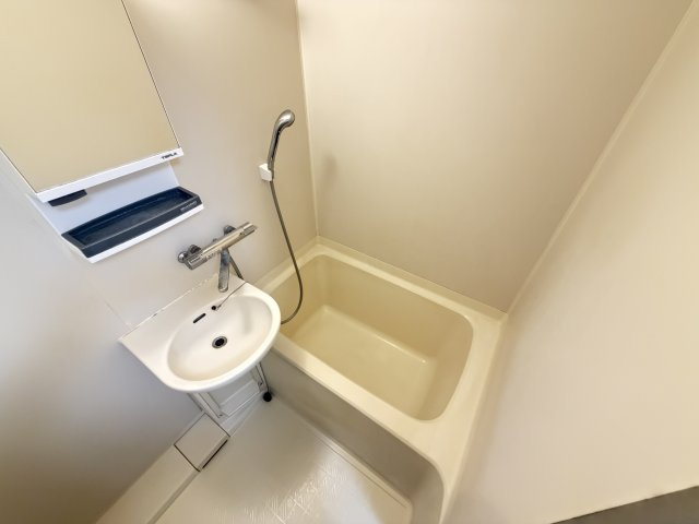 アーク春雨橋Ｂ棟の浴室