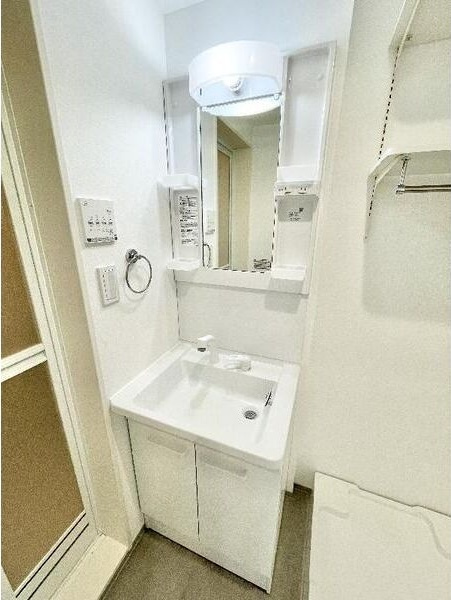 robot　home山王の洗面所